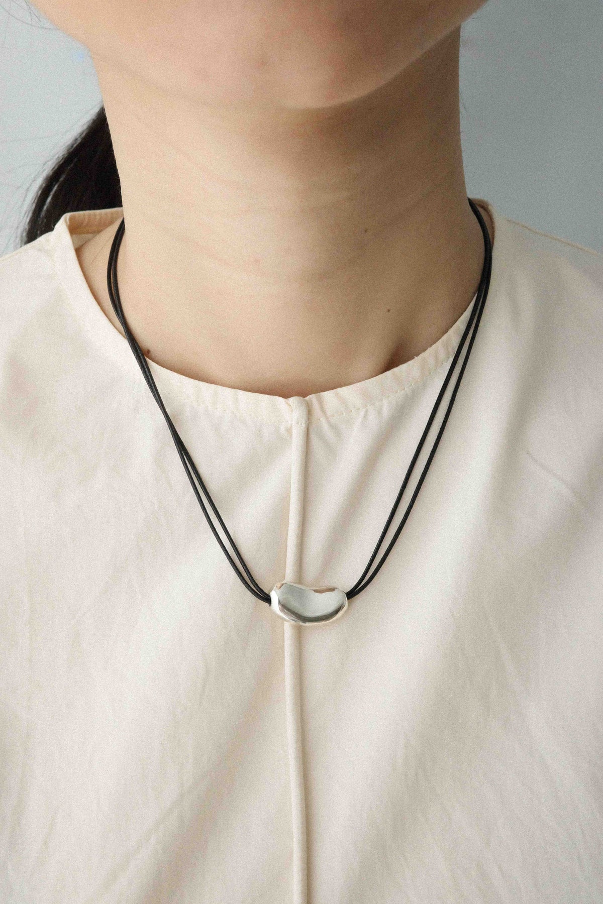 BEAN Necklace